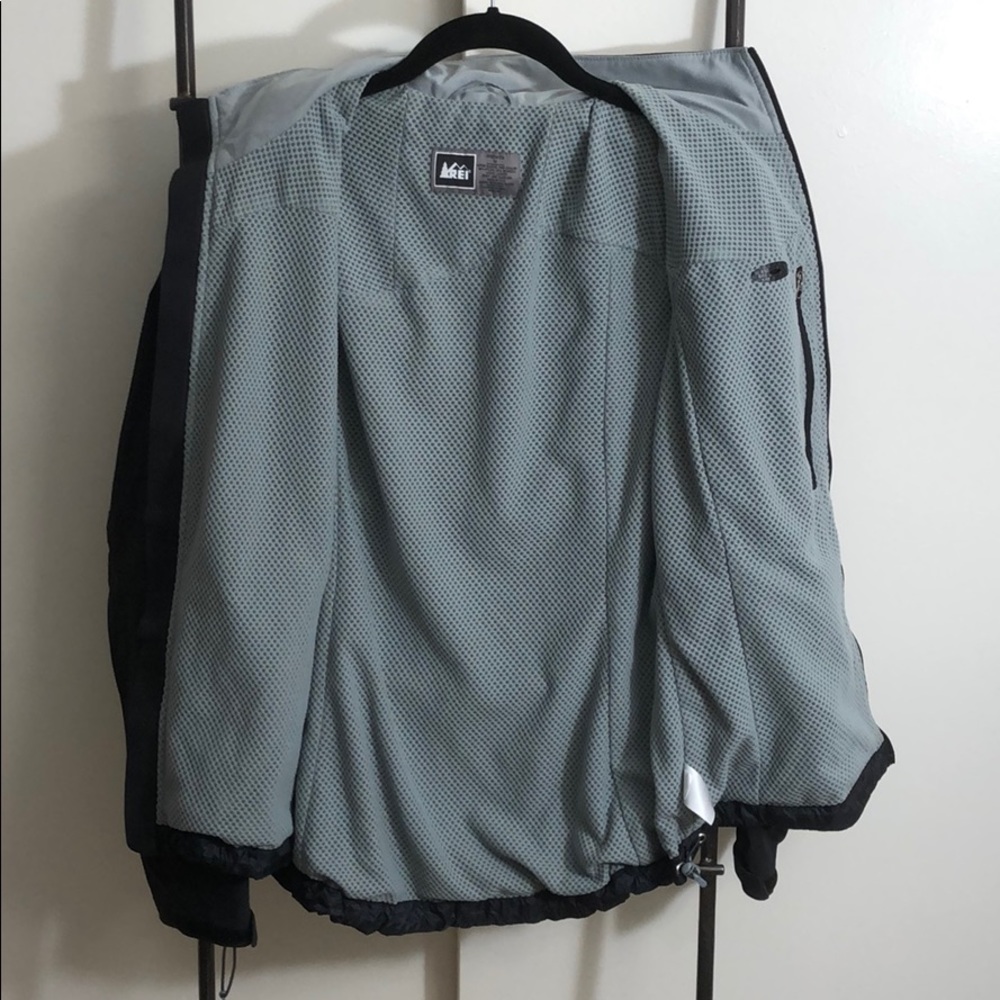 Rei Jacket - image 3